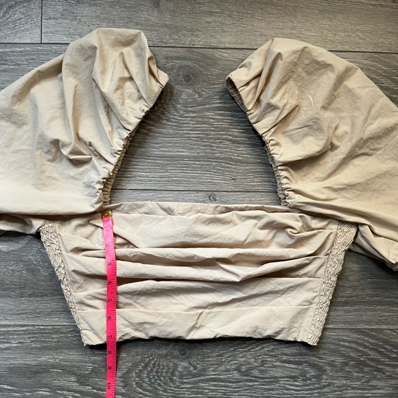 Amanda Uprichard Cream Puff Short Sleeve Smocked Square Neck Summer Crop Top M - Picture 3 of 8